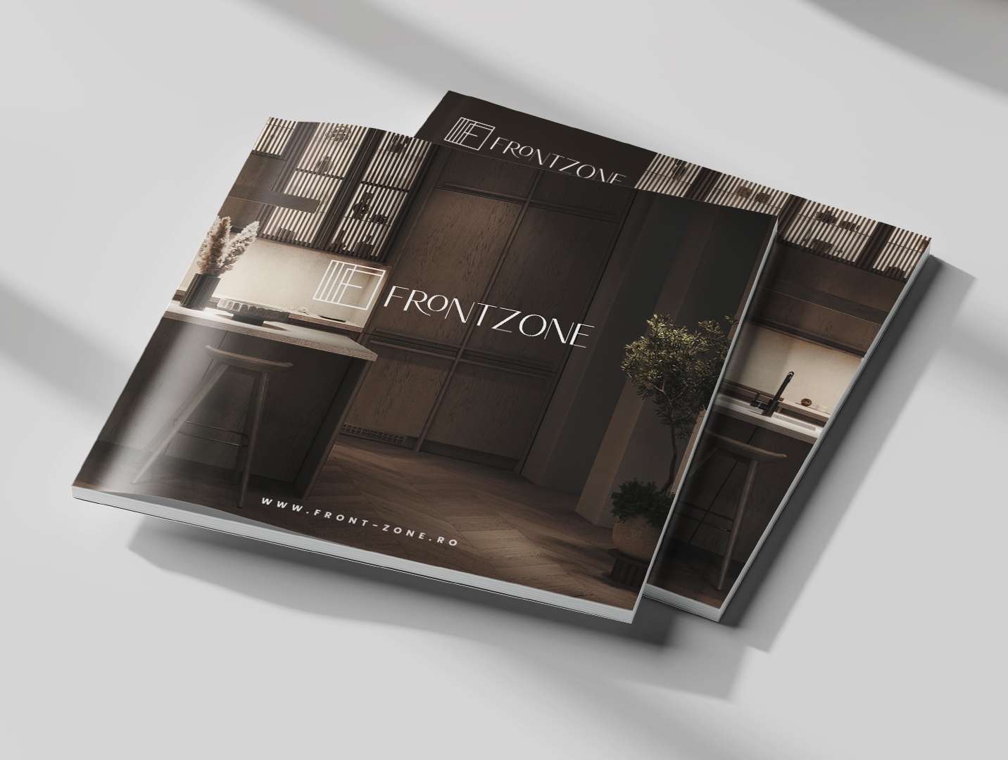 Cataloage FrontZone cu o compoziție editorială în tonuri naturale